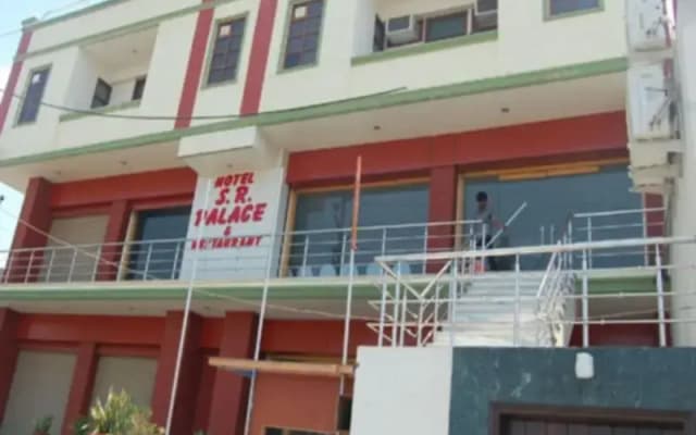 Hotel S.R Palace