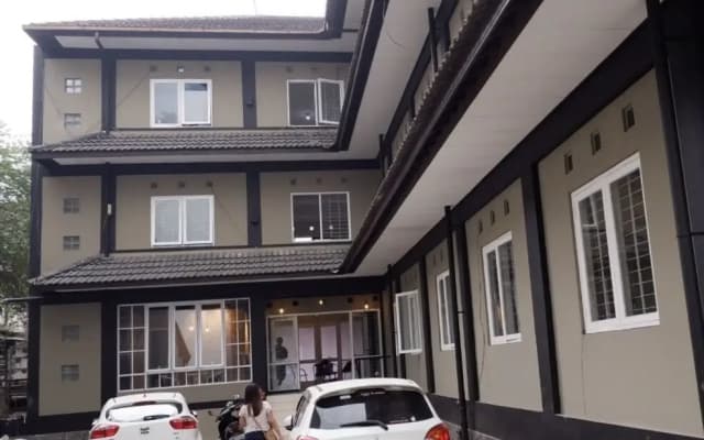 Home at 33 B&B