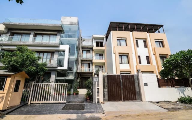 Asian Suites A-584