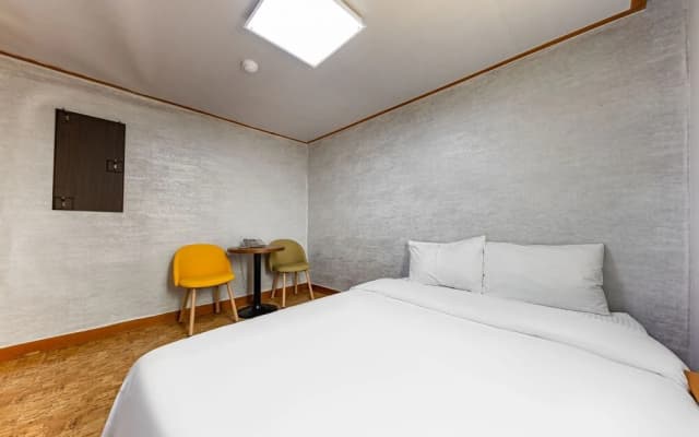 Hotel Pine Cheonan