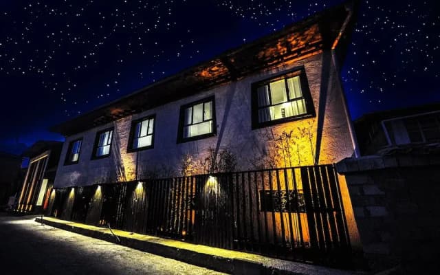 Moonlight Hotel