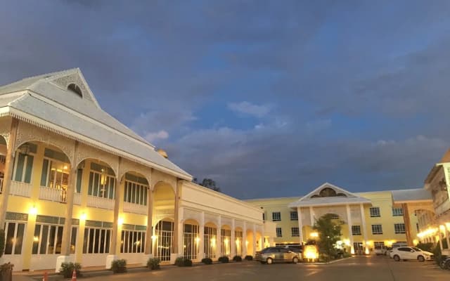 Amonruk Hotel