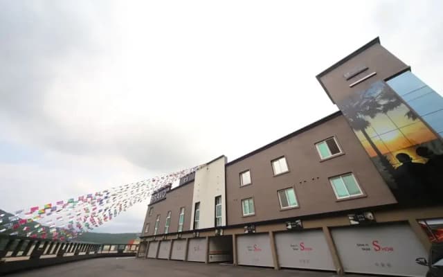 Ulsan Yeongnam Alps Bravo
