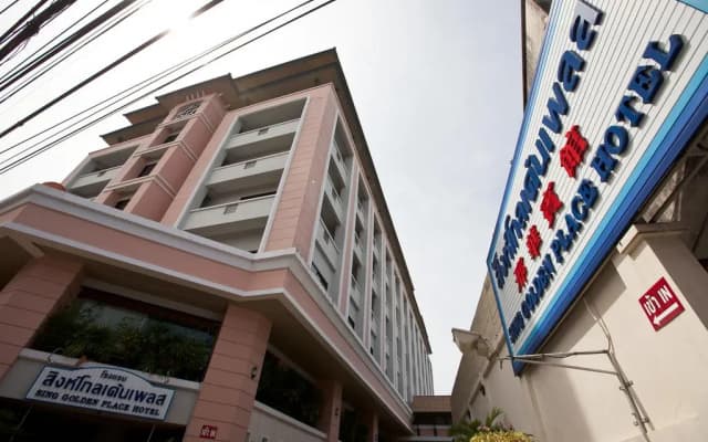 Sing Golden Place Hotel