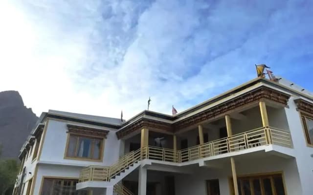 Hotel Nubra Delight and Camps