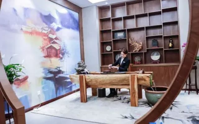 Ruoyu International Hotel (Tai'an High-speed Railway Station)