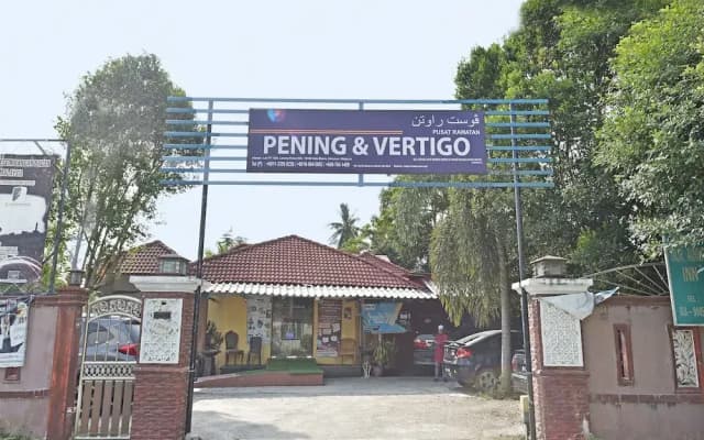 OYO 90740 Paddington Lodge