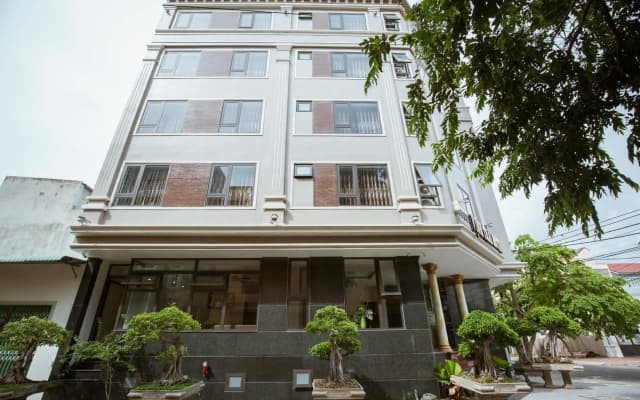 Lam Kieu Hotel