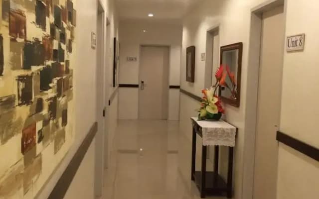 Urban Manor Hotel Annex