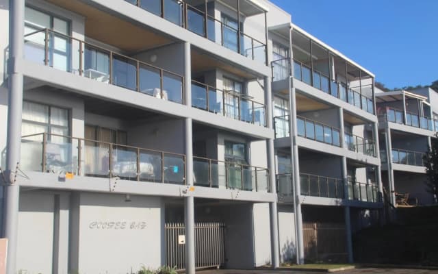 9 Coogee Bay