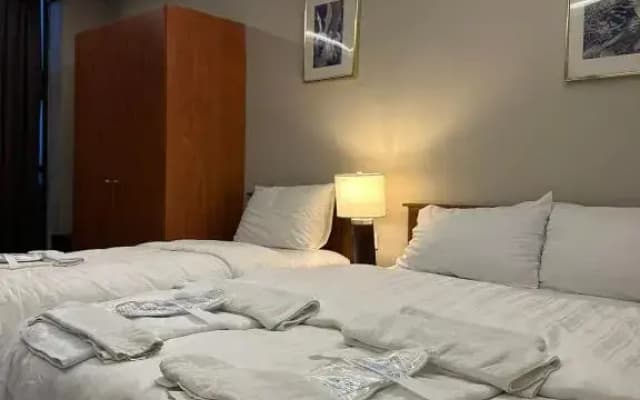 Reva Miami Hotel Restaurant SPA