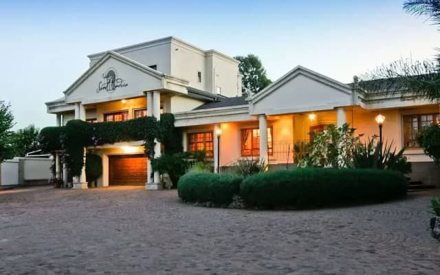 Villa Sant Andrea Lodge