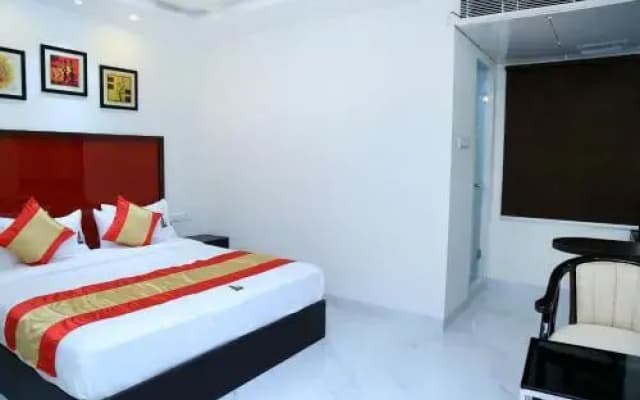 New Hotel Executive Inn