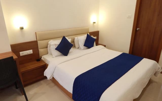 Hotel Sai Deluxe Sangli