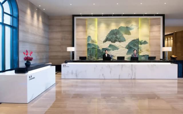 Crown Plaza Hotel Huailai