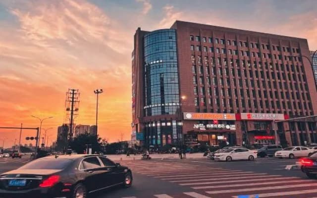 Shankee Hotel (Yuhuan Impression Plaza)