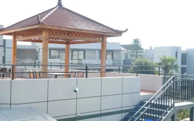 Dianchi Yijing Homestay (Kunming Dianchi Haigengda Branch)