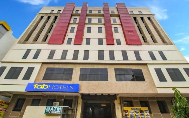 Fabhotel L Grand