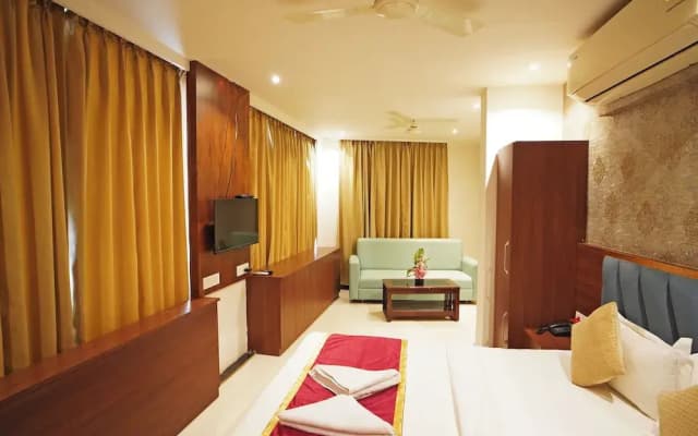 Hotel Tripka Square