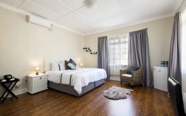 Walmer Villiers Self Catering