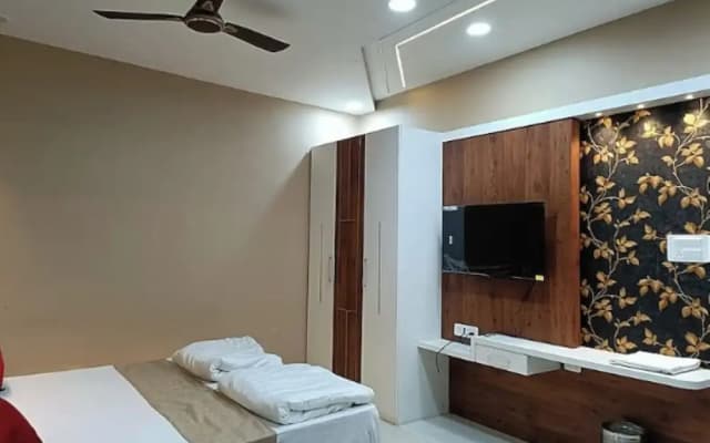 Hotel Meer Residency