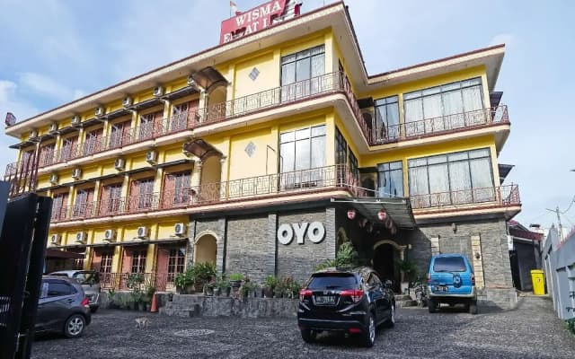 Hotel O Wisma Empat Lima Syariah