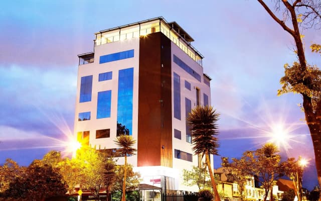 SM Grand Hotel
