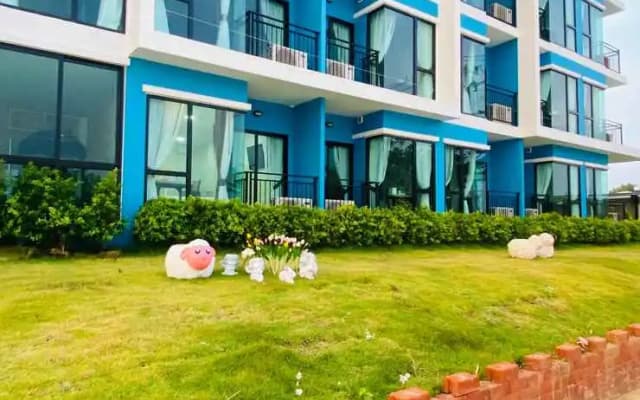 arunsakhon luxury condo