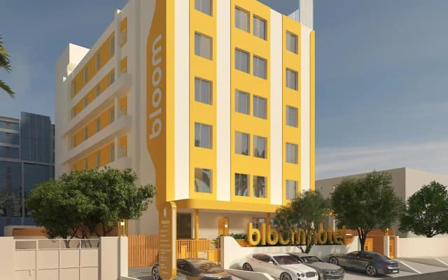Bloom Hotel - Sector 62