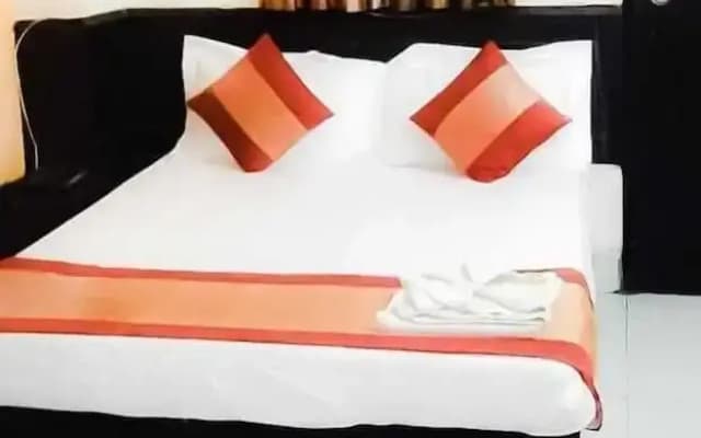 ADB Rooms Neelam Palace