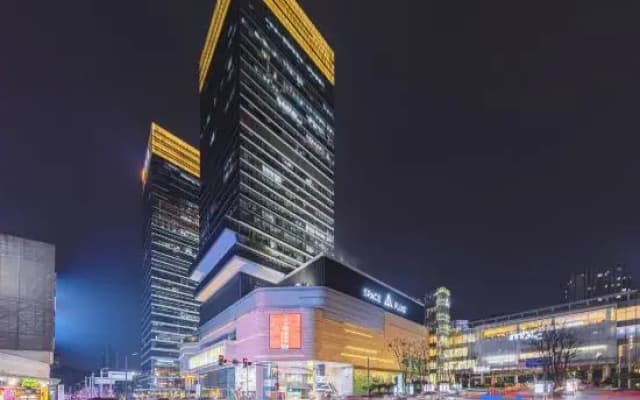 Emperor Hotel (Chongqing Mixc City Xiejiawan Light Rail Station)