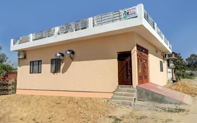 OYO Flagship 77242 Radhey Krishna Bhawan