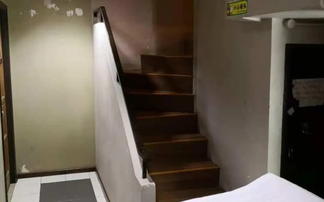 Aircondroom@Medan Inn