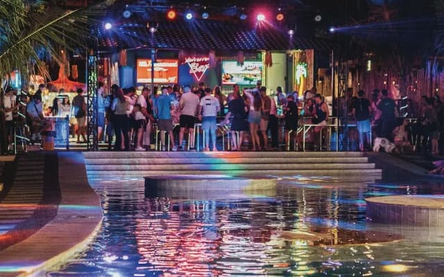Summer Club and Hostel Ao Nang