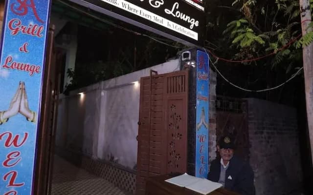 Shree Krishna Inn