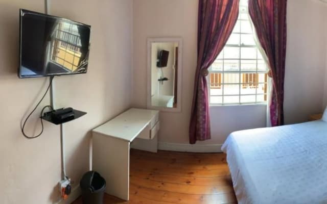 Karibu Guesthouse