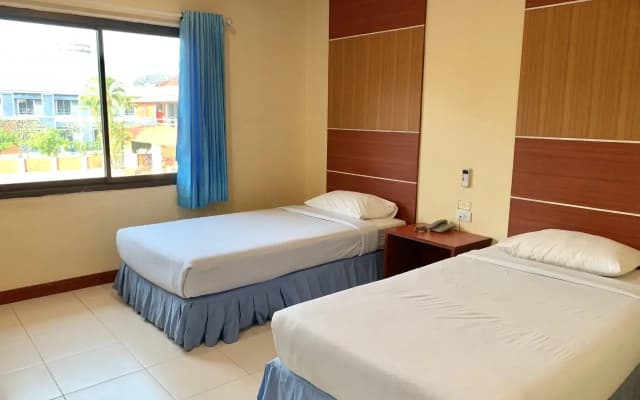 Homeland Resort