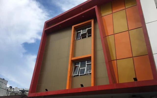 RedDoorz @ Jalan Patimura Lampung