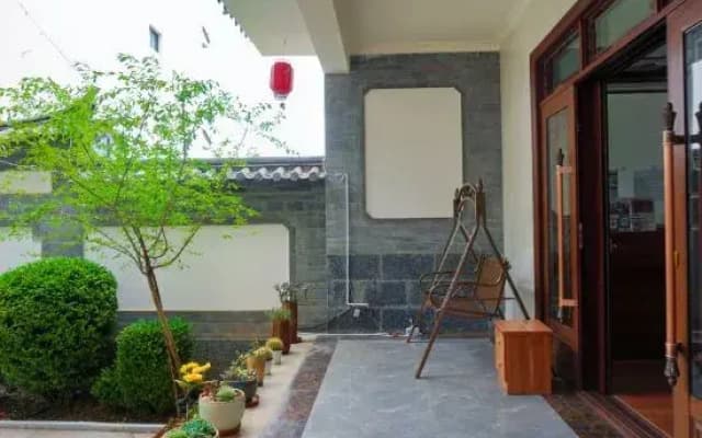 Lanshan Listening to the Wind · Snow Mountain Viewing and Vacation Beauty Hotel