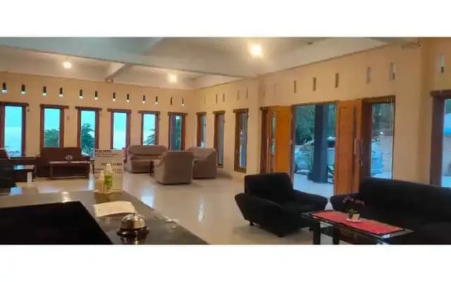 Hotel Raja Samosir