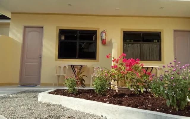 Alona KatChaJo Inn