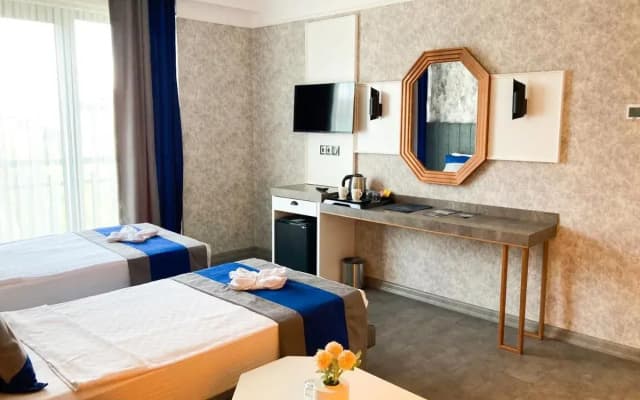 Nenessa Hotel