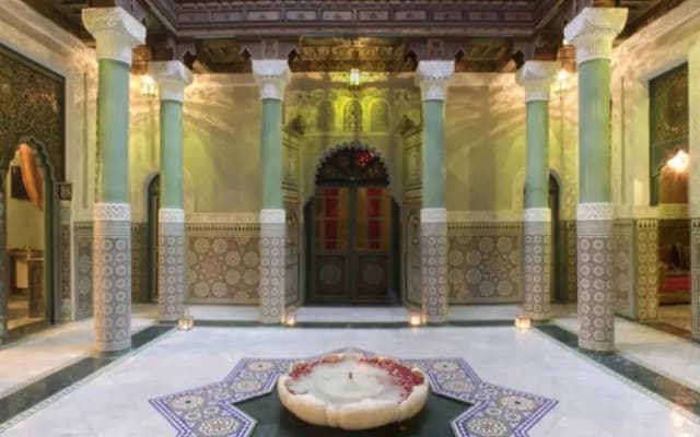 Riad Mumtaz Mahal