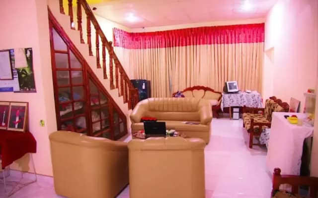 Pura Sanda Villa