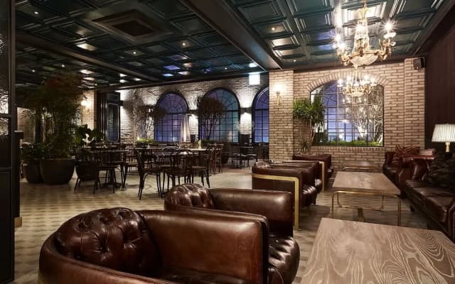 Nine Brick Hotel