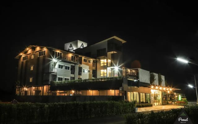 Proud Khaoyai