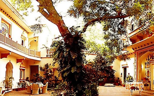 Palkiya Haveli - A Heritage Home