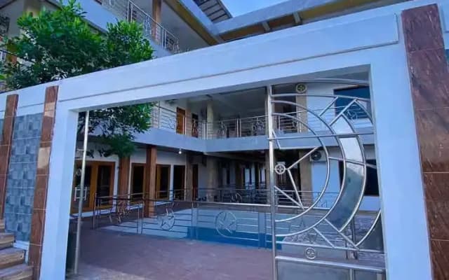 Hotel Wijaya family 2