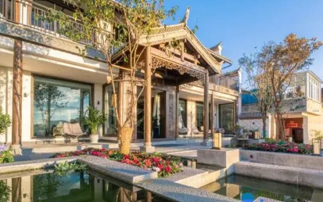 Tengchong Yunxi panoramic Hot Spring Guesthouse