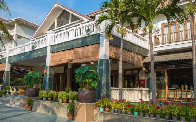 Sonata Resort & Spa